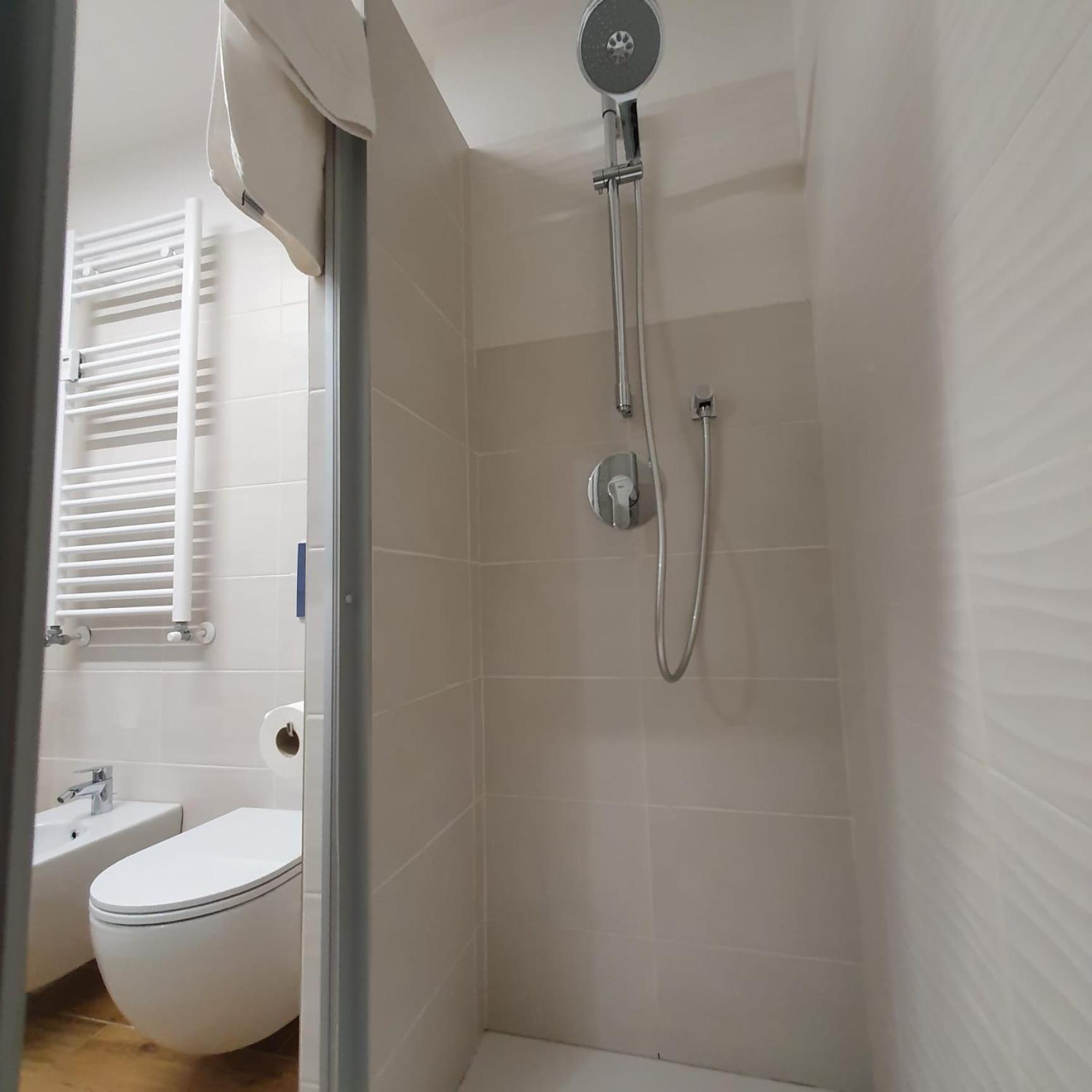 Bnbutler - Grasselli, 8 - Comfy And Newly Renovated Lejlighed Milano Eksteriør billede